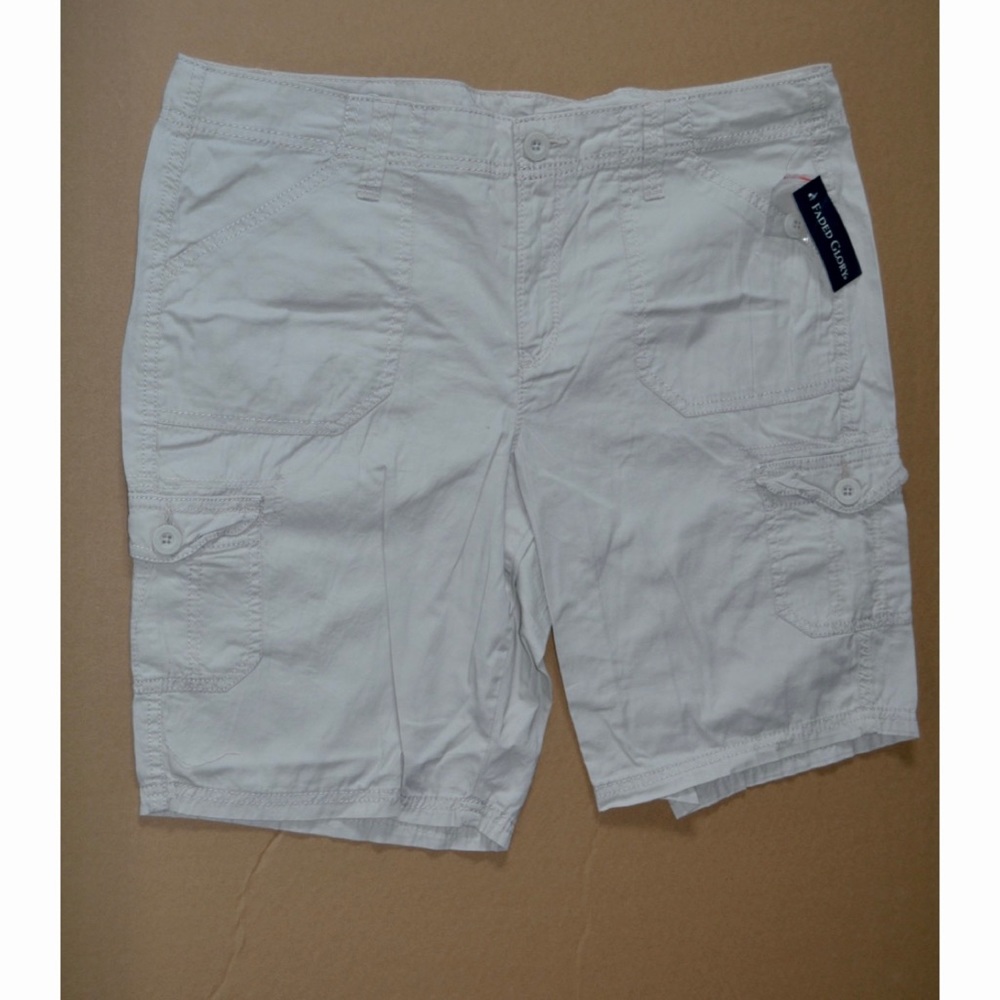 NEW with tags cargo shorts